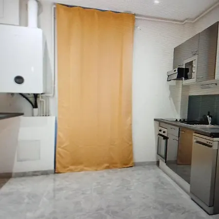 Sumptuous 3br 8p With Terrace * Paris